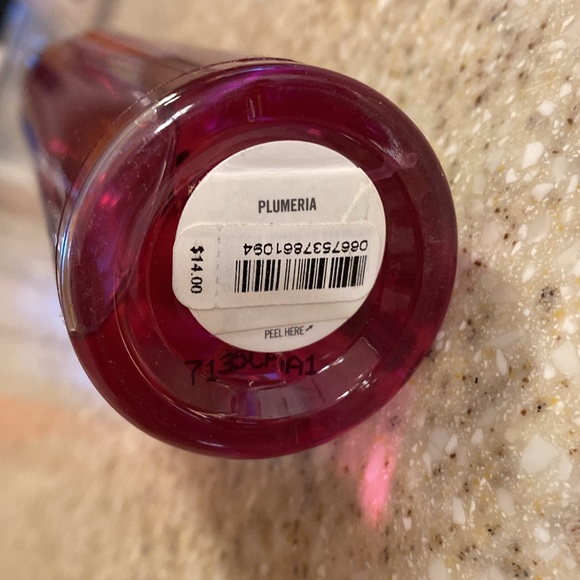 Bath & Body Works Signature Plumeria Fragrance Mist 8 oz Retired Discontinued - Picture 4 of 8